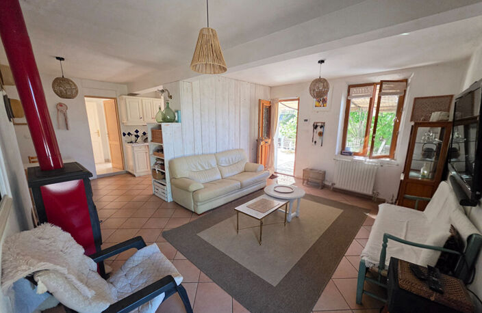 Propriété Village d'Allauch - Villa avec appartement indépendant - Piscine - Garage - Terrain 1769 m2- Dépendances — photo 5