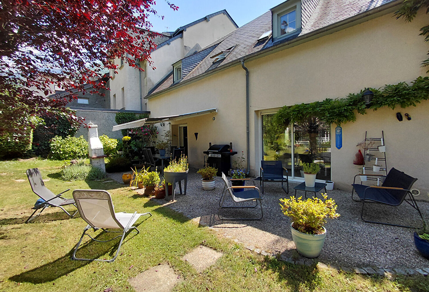 Maison Esquièze-Sère 127 m² avec dépendance 45m² — photo 1