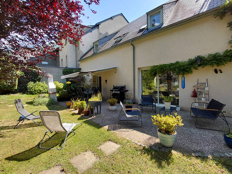 Maison Esquièze-Sère 127 m² avec dépendance 45m² — photo 1