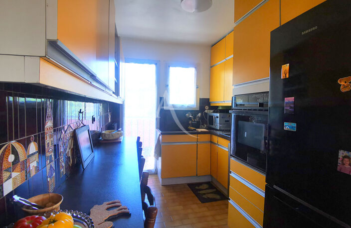 NICE NORD : BEL APPARTEMENT 3/4 PIECES AVEC POSSIBILITE GARAGE — photo 4