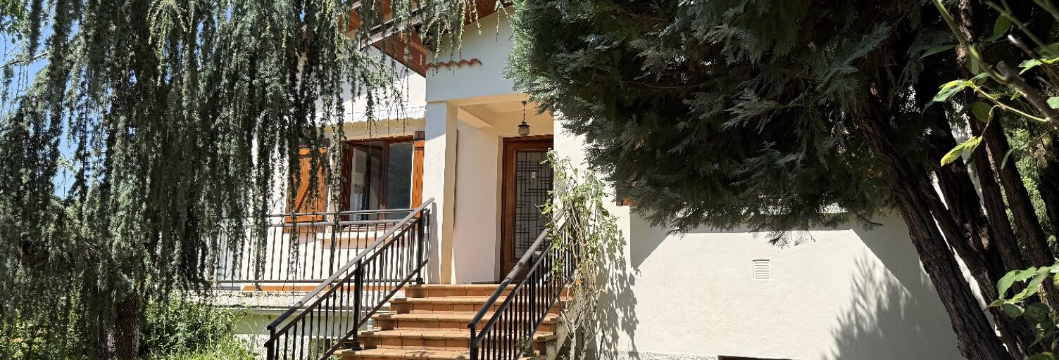 Maison 8 Pièces 126 m² à vendre à Foix (09000)