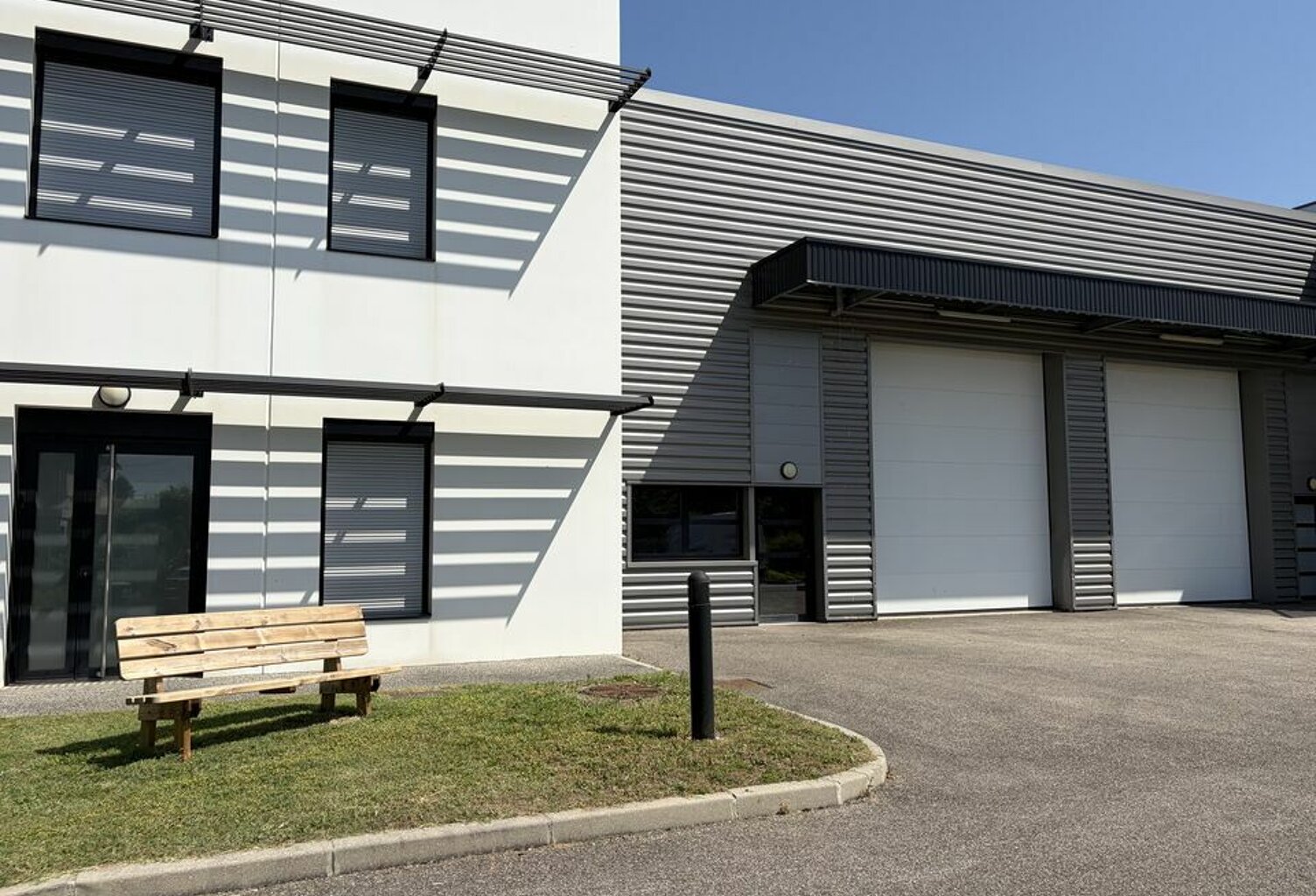 LOCAL D'ACTIVITE - ATELIER à LOUER — photo 1