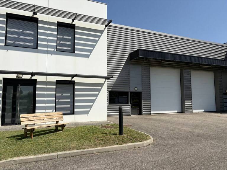 LOCAL D'ACTIVITE - ATELIER à LOUER — photo 1