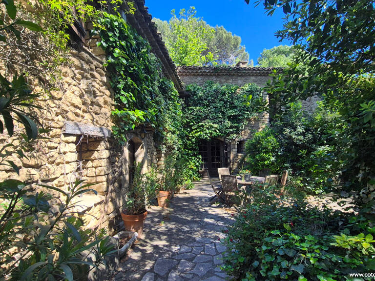 Ancien moulin - 246 m² habitables + dépendances - Unique — photo 1