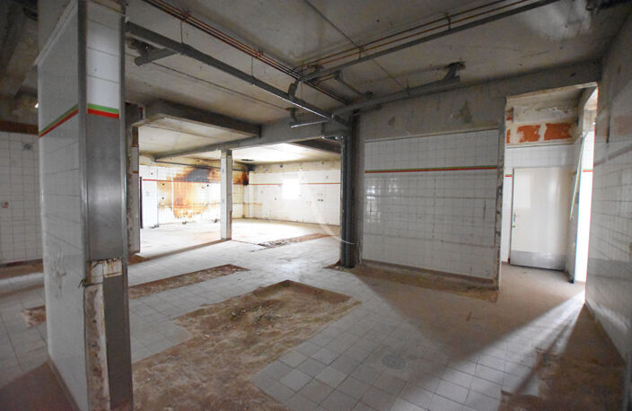 Local commercial Pierrelaye 1158 m2 — photo 3