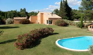 Maison 11 Pièces 189 m² à vendre à Uzès (30700)