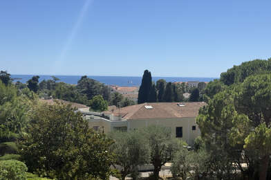 Appartement 3 pièces 2100 €