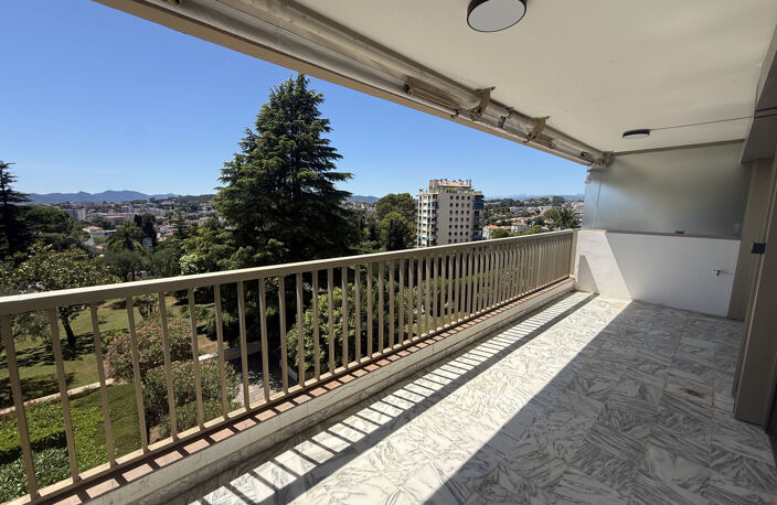 A LOUER 3 PIECES RESIDENCE GRAND STANDING CANNES OXFORD — photo 3