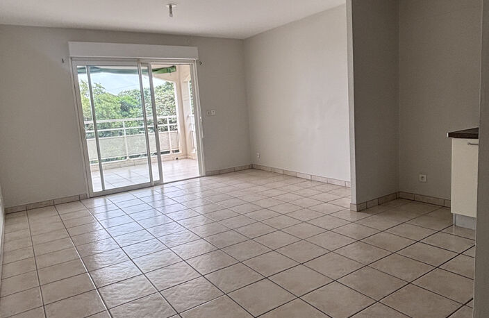 Appartement T2 avec vue mer à Le Robert — photo 3