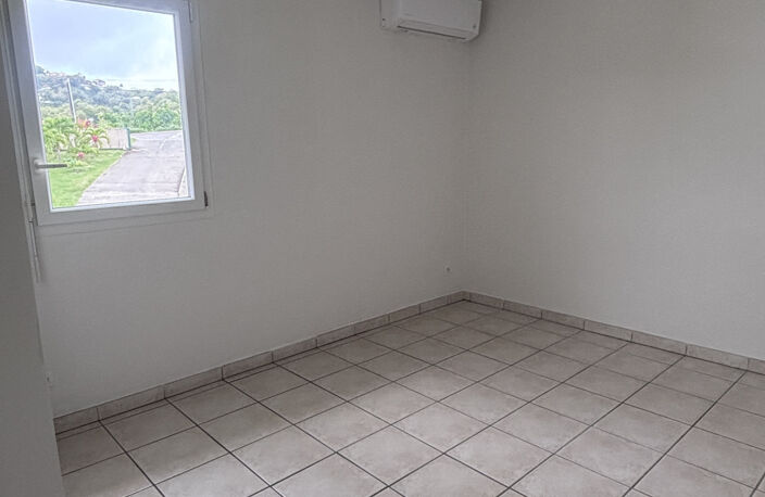 Appartement T2 avec vue mer à Le Robert — photo 5