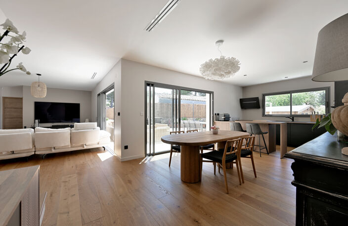 MAISON - 172M2 - 6 PIECES — photo 2