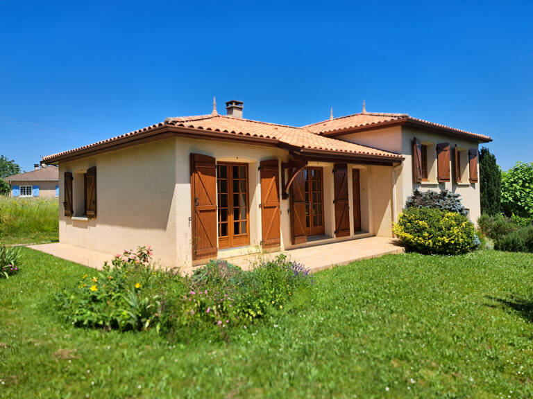 Maison T4 - 98 m2 avec jardin arboré — photo 1