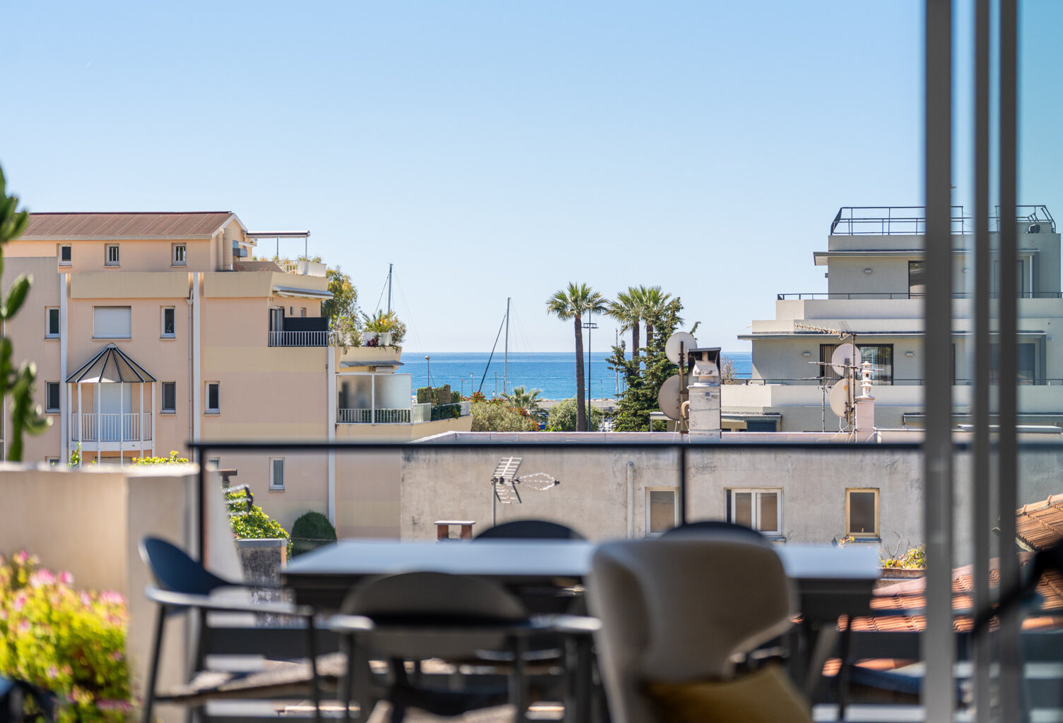 Appartement 4 pièces à Saint laurent du Var, quartier des Ve — photo 1