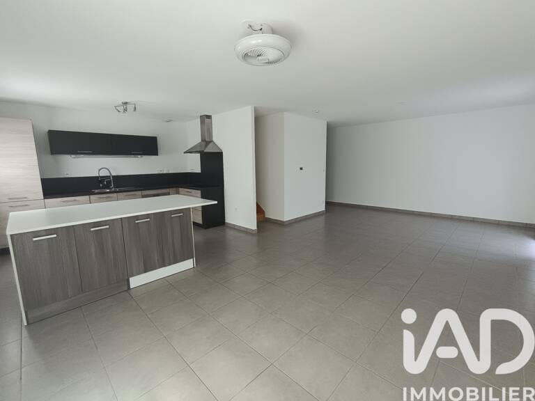 Vente Maison/villa 4 pièces — photo 1