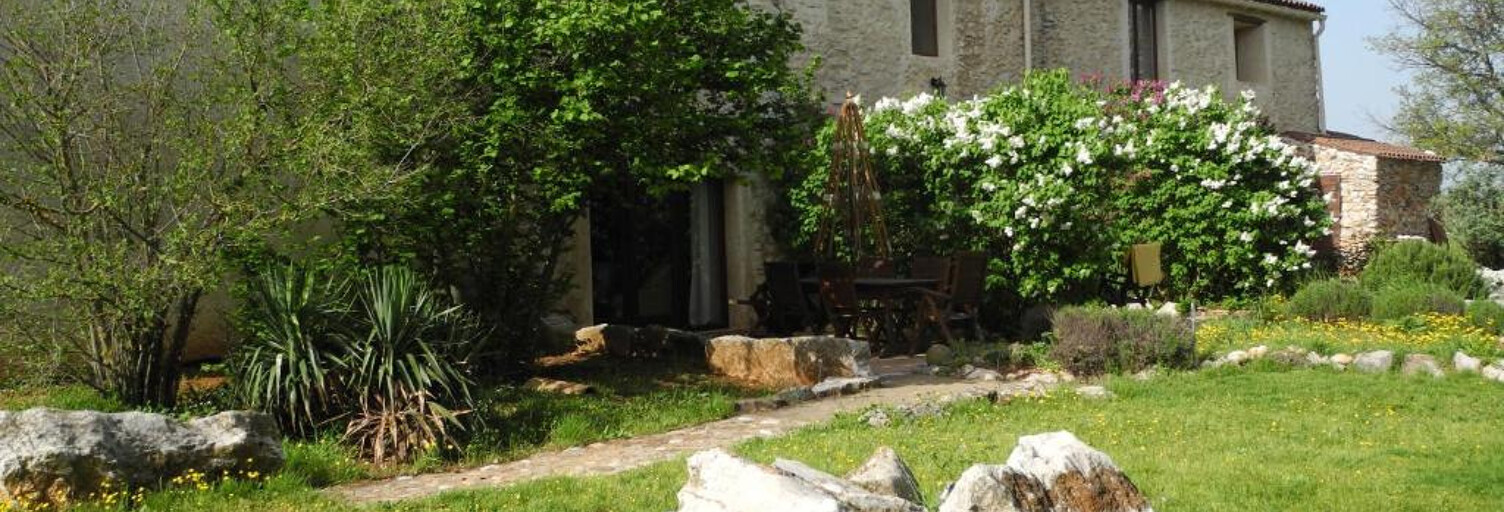 Maison 20 Pièces 465 m² à vendre à Quinson (04500)