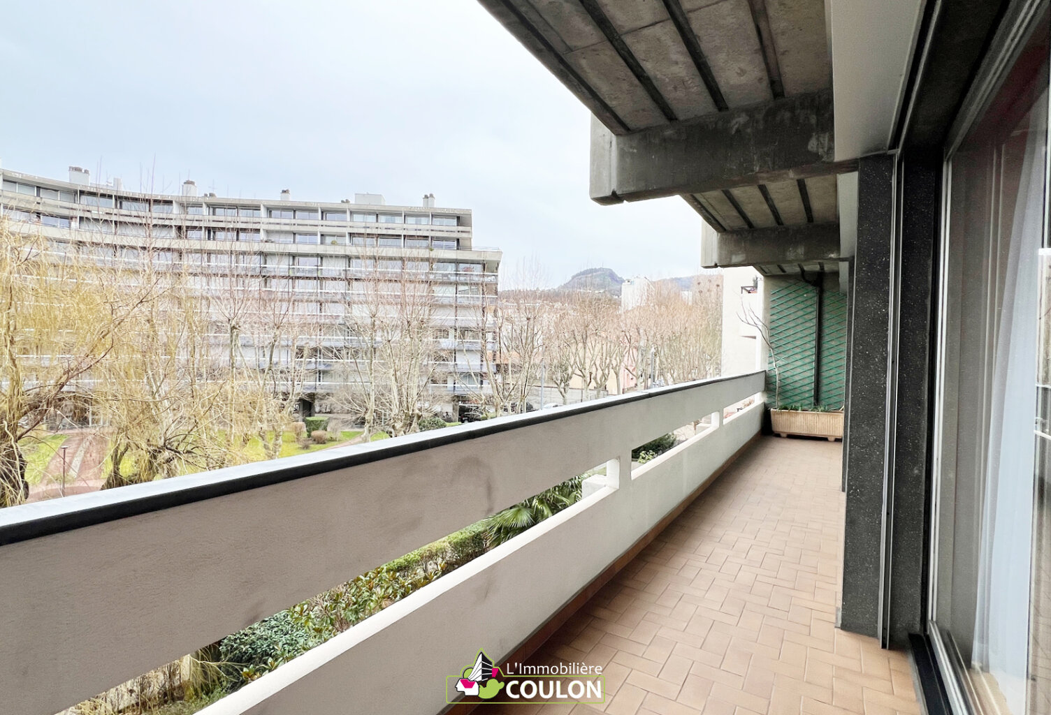CHAMALIÈRES - CARREFOUR EUROPE - AVENUE DE ROYAT — photo 1