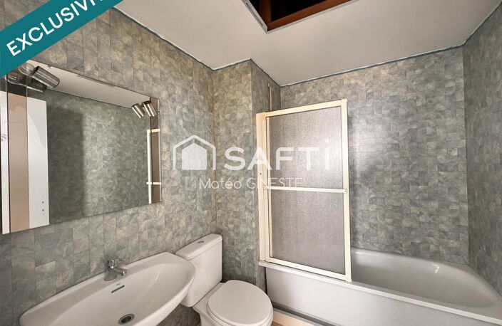 Bonnefoy : 27 m² lumineux à rénover, avec cave — photo 2