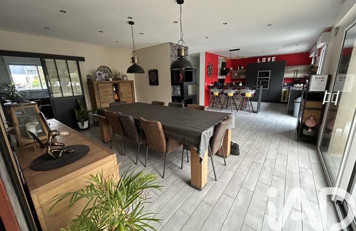 Vente Maison/villa 11 pièces — photo 3
