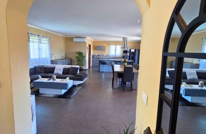 Vente Maison/villa 8 pièces — photo 5