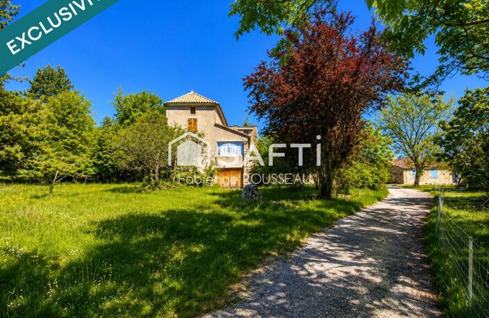 Exclusivité  Authentique propriété ancienne sur plus de 2,3 hectares — photo 2