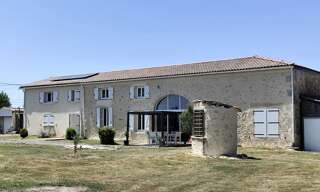 Maison 8 Pièces 268 m² à vendre à Cazaugitat (33790)