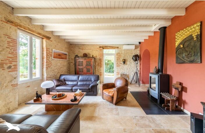 Maison en pierre de 8 pièces principales — photo 5