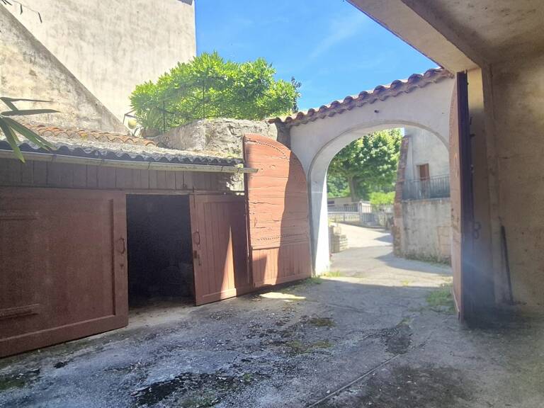 Vente Maison de village 8 pièces — photo 1