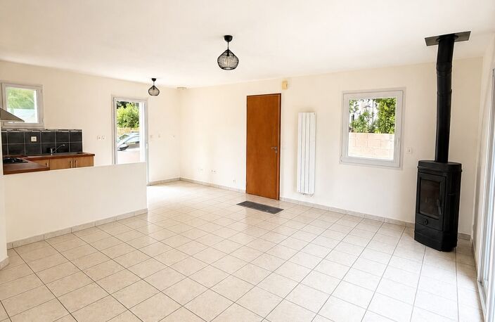 Vente Maison/villa 9 pièces — photo 3