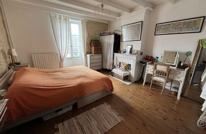 Maison en pierre de 7 pièces principales — photo 3