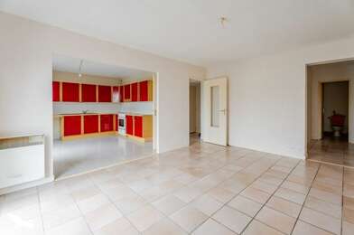 Appartement 3 pièces 185282 €