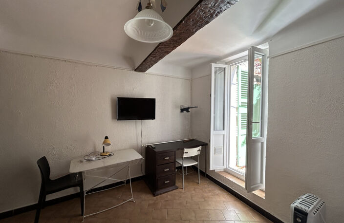 MOURILLON T1 + COUR PRIVATIVE PETITE COPROPRIETE — photo 2