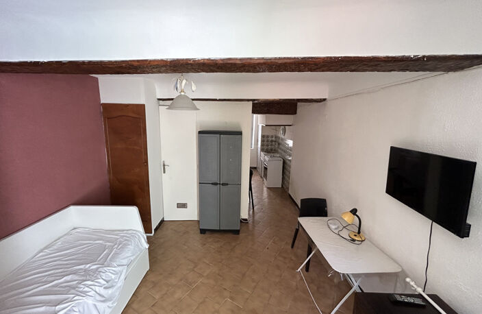 MOURILLON T1 + COUR PRIVATIVE PETITE COPROPRIETE — photo 4