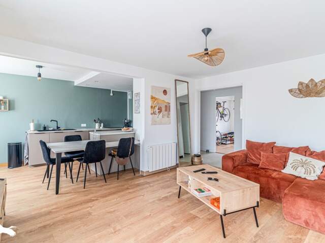 Appartement de 5 pièces principales — photo du bien