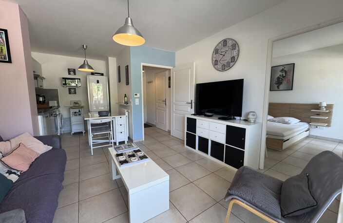 Appartement T2 - Terrasse - piscine — photo 4