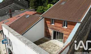 Divers 7 Pièces 150 m² à vendre à Neuville-sur-Ain (01160)