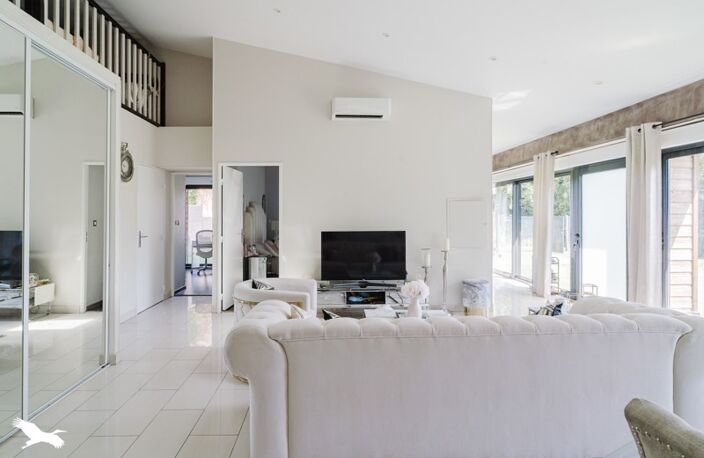Vente appartement 4 pièces 80 m² Décines-Charpieu (69150) — photo 3