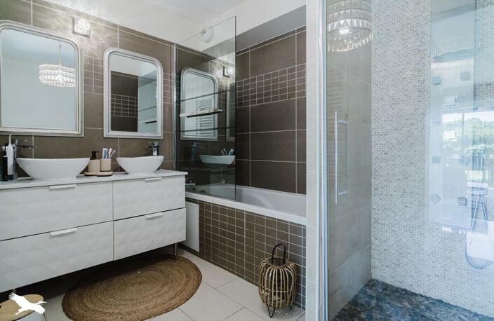 Vente appartement 4 pièces 80 m² Décines-Charpieu (69150) — photo 5