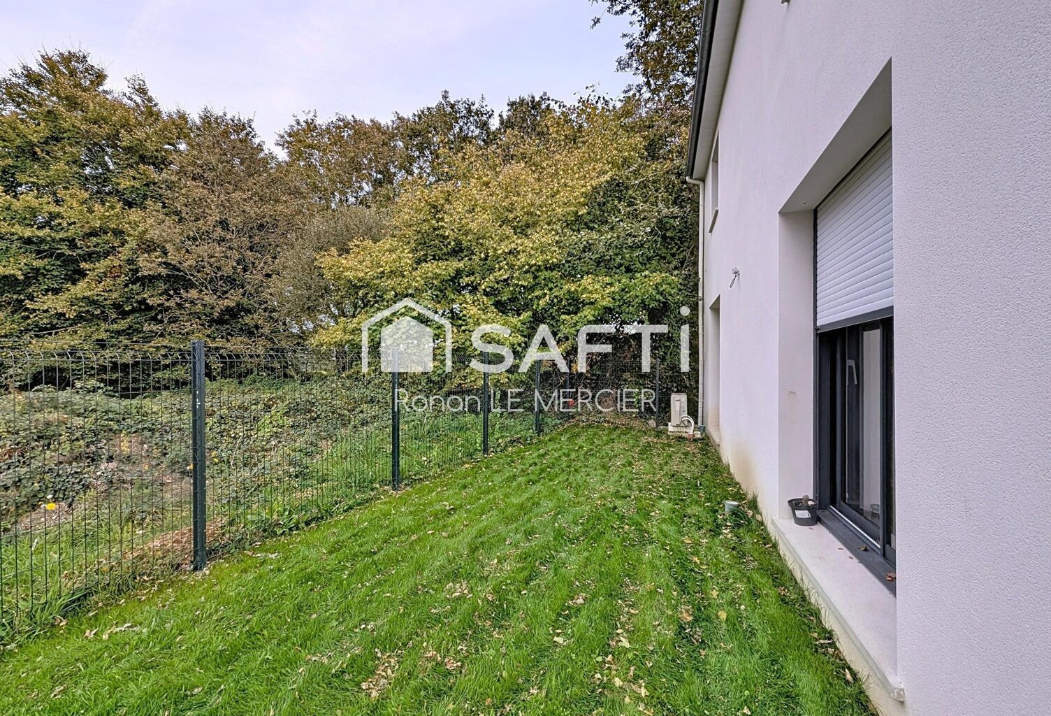 Maison RE 2020 décorée avec soin — photo 1