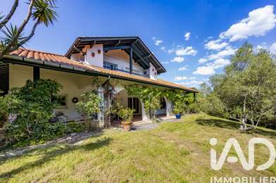Maison 8 pièces 1060000 €