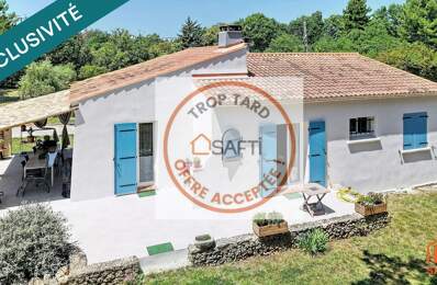 Villa de 98m² sur 2331m² de terrain arboré et clos — photo du bien