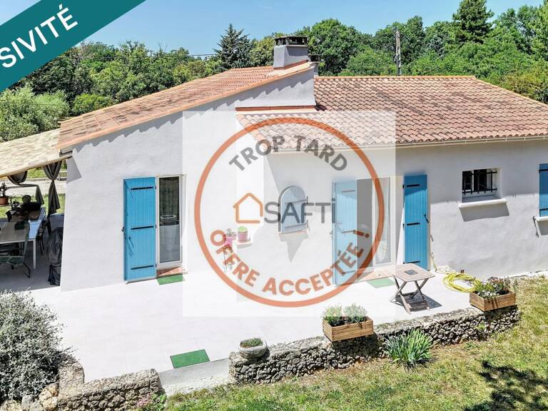 Villa de 98m² sur 2331m² de terrain arboré et clos — photo 1