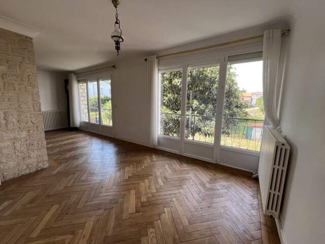 Appartement 5 pièces 90 m² à Marmande — photo du bien