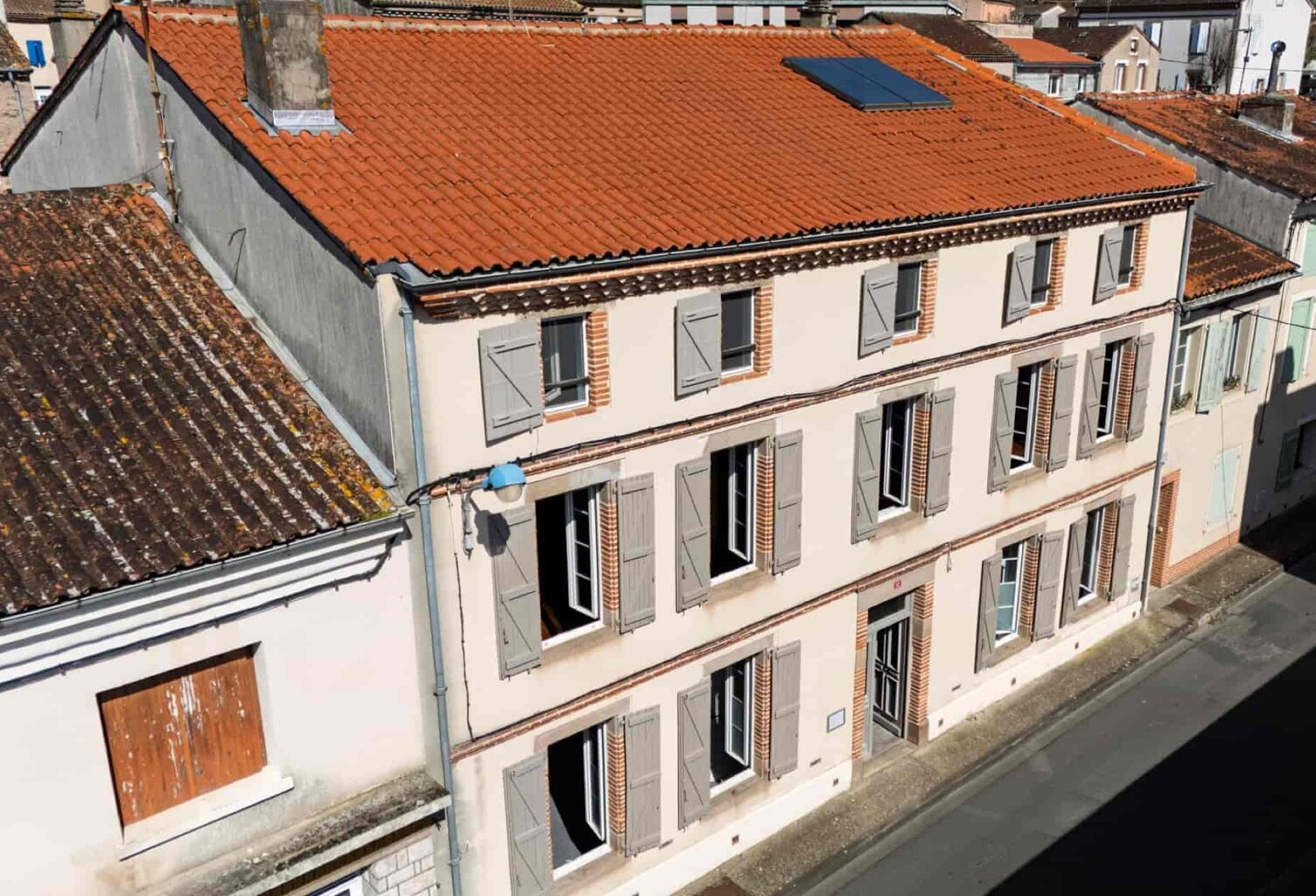 MAISON DE VILLE DE 300M2 — photo 1