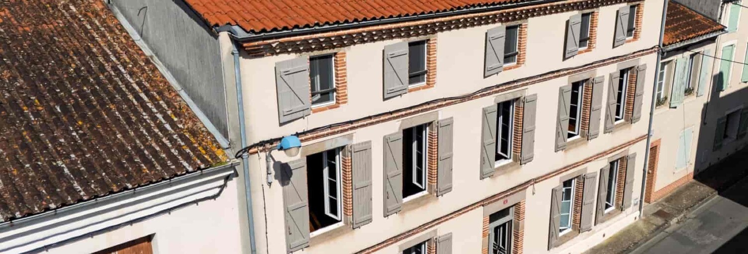 Maison 10 Pièces 300 m² à vendre à Arthès (81160)
