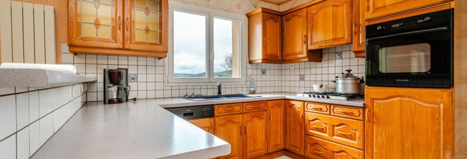 Maison 6 Pièces 97 m² à vendre à Châteaulin (29150)
