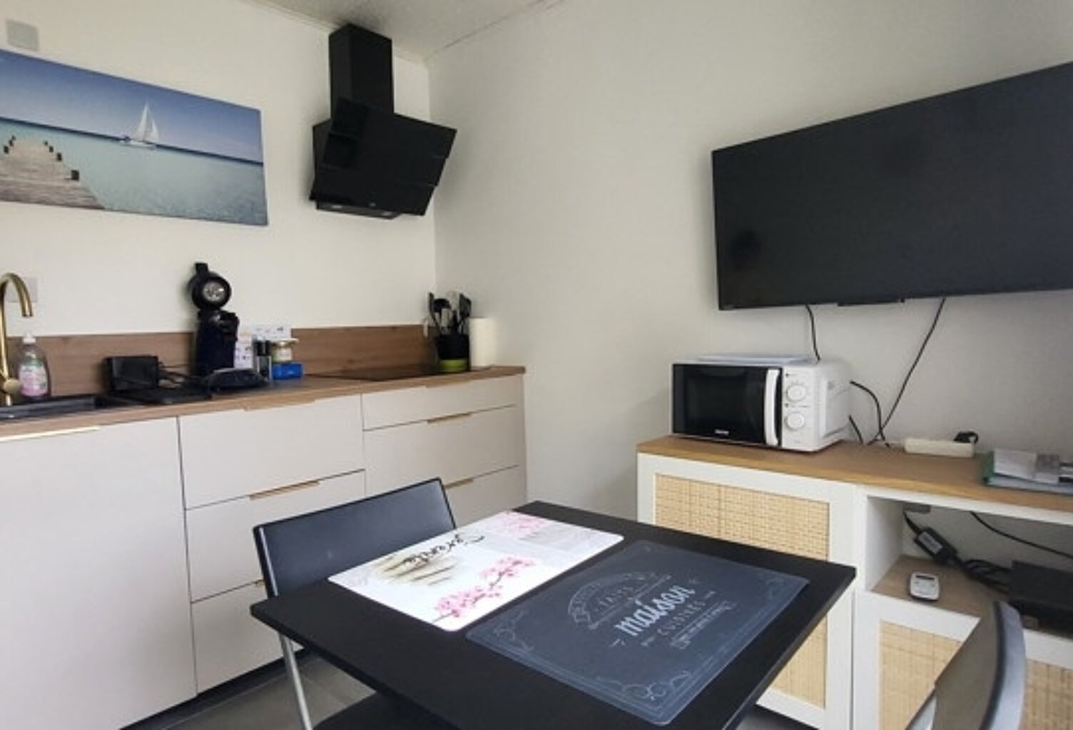 Studio de 1 pièces principales — photo 1