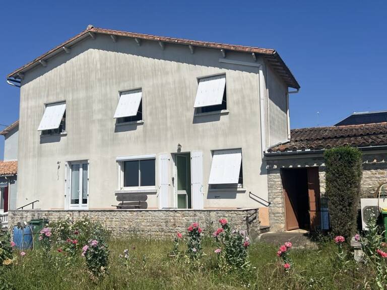 Maison de bourg de 6 pièces principales — photo 1