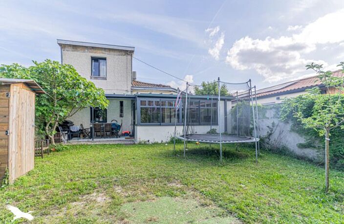 Maison en pierre de 5 pièces principales — photo 2