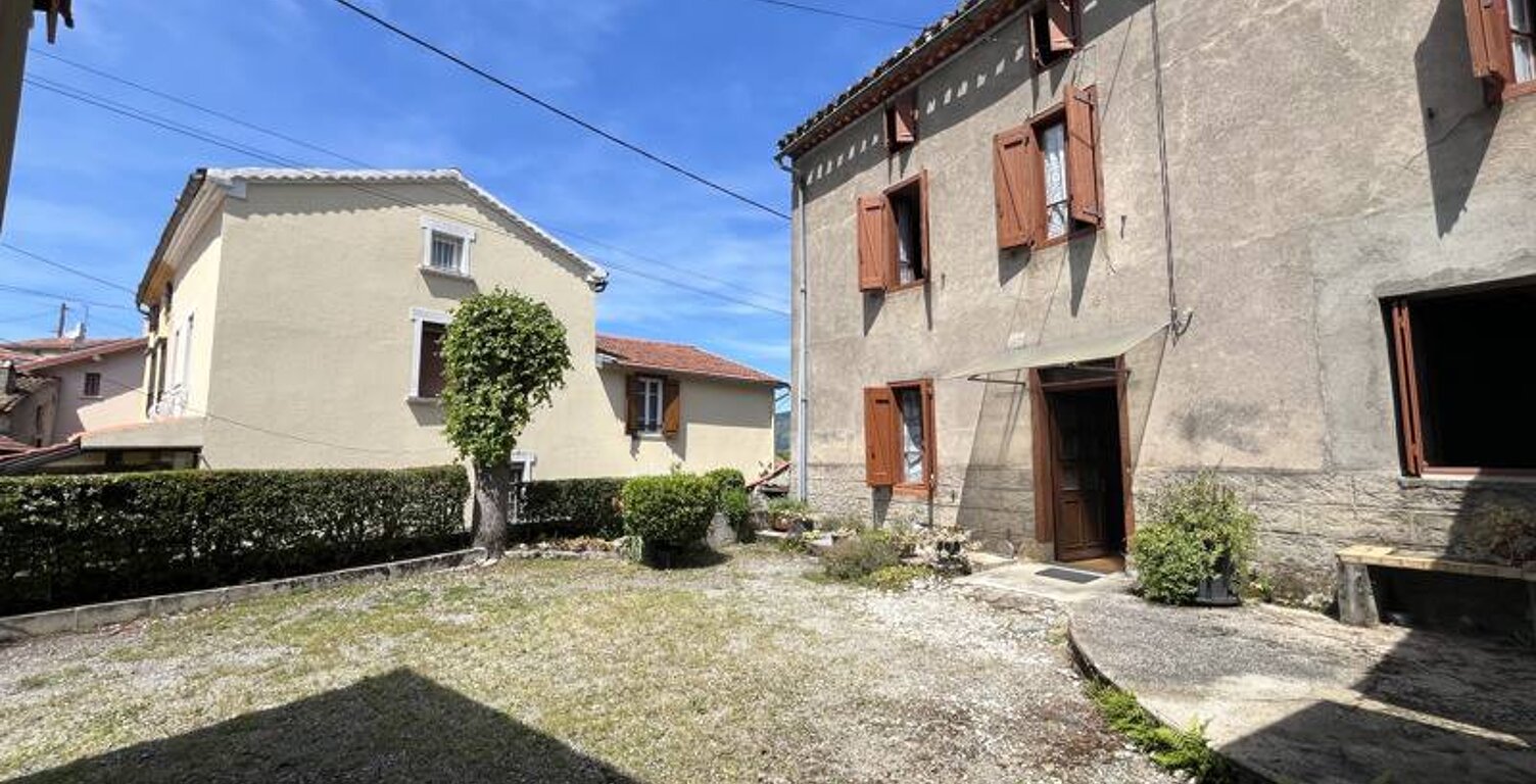 Maison de ville de 6 pièces principales — photo 1