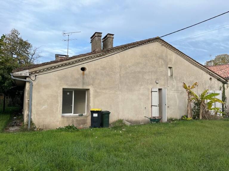 Maison en pierre de 5 pièces principales — photo 1